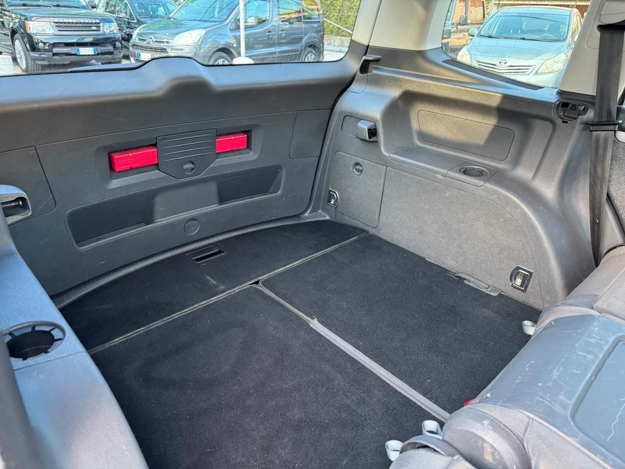 Volkswagen Touran 1.6 TDI Comfortline