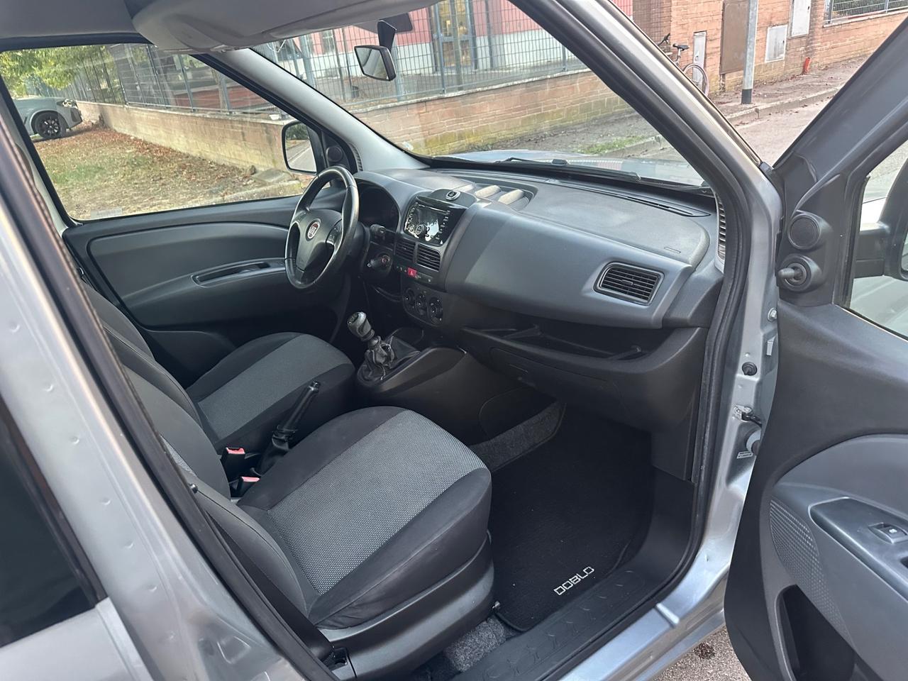 Fiat Doblò 1.4 T-Jet 16V Natural Power Lounge