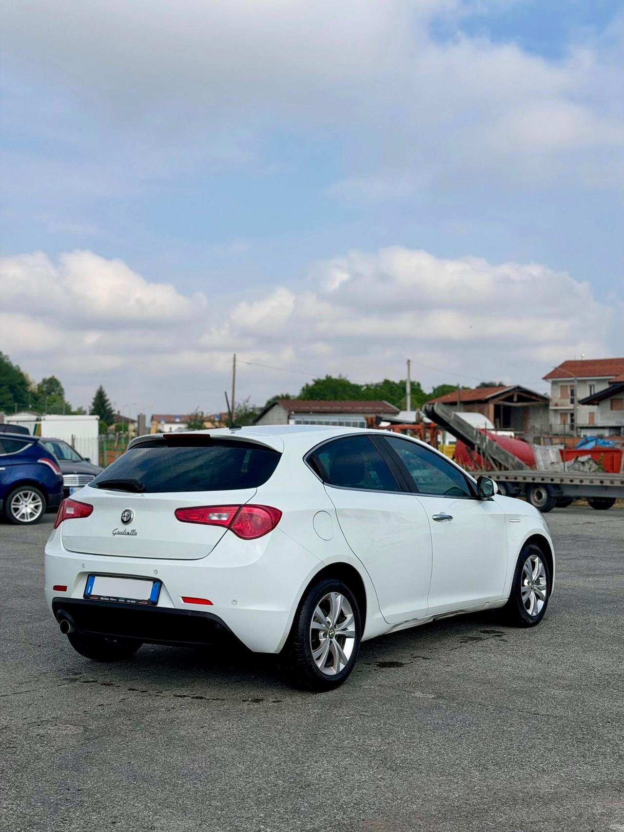 Alfa Romeo Giulietta 2.0 JTDm-2 105 CV Exclusive