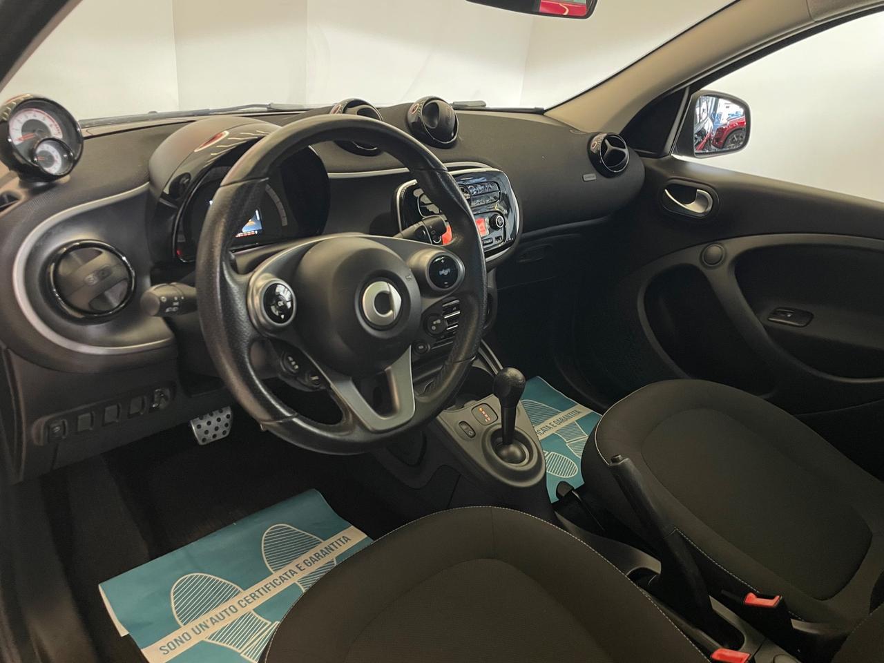 Smart ForFour 70 1.0 twinamic Superpassion