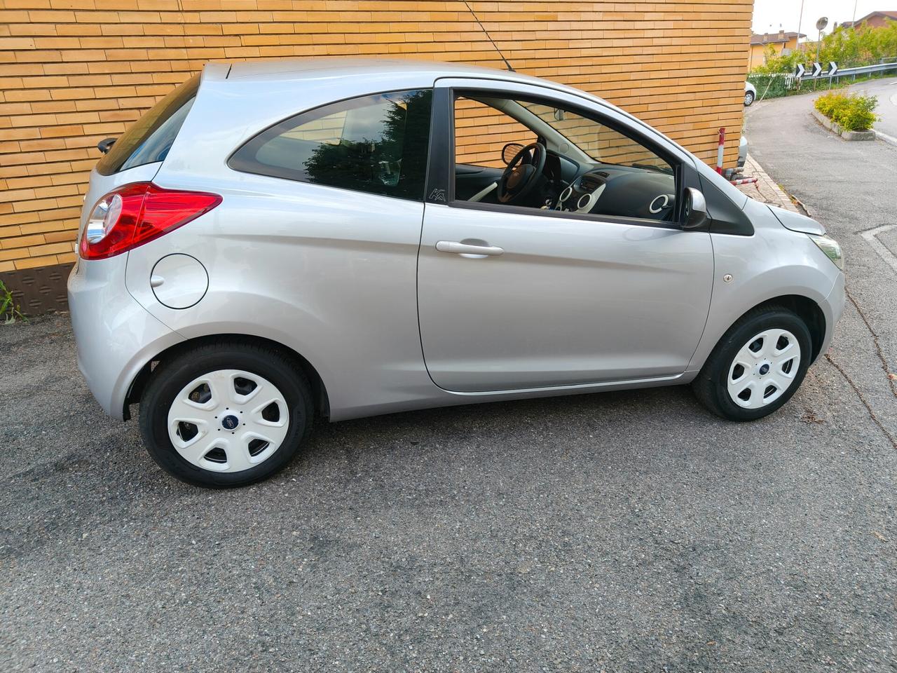 Ford Ka 1.2 8V 69 CV Individual