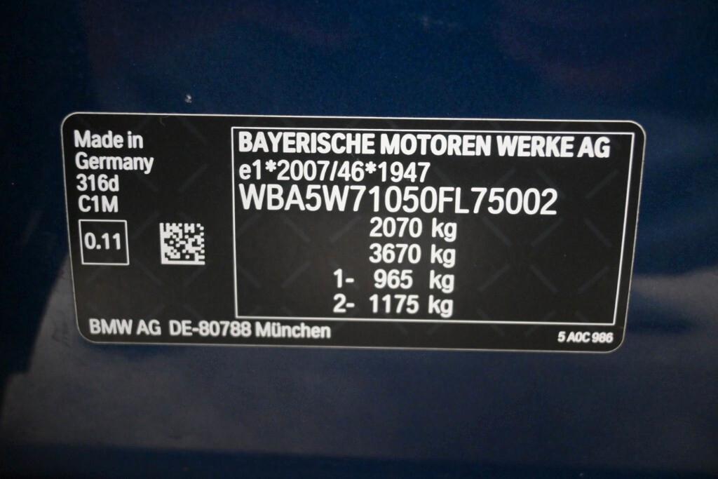 BMW 316D 122CV 6M. BUSINESS ADVANTAGE ( FARI LED - BMW DIGITAL COCKPIT - PELLE - NAVI - MIRROR - PDC )
