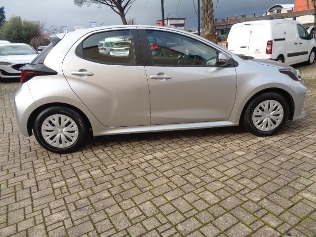 Toyota Yaris 1.5 Hybrid 5 porte Active NO VINCOLO DI FINANZIAMENTO