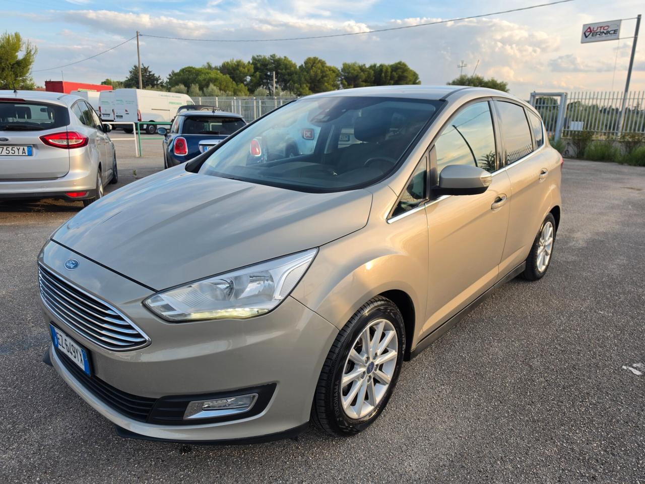 Ford C-Max 1.5 TDCi 95CV Titanium