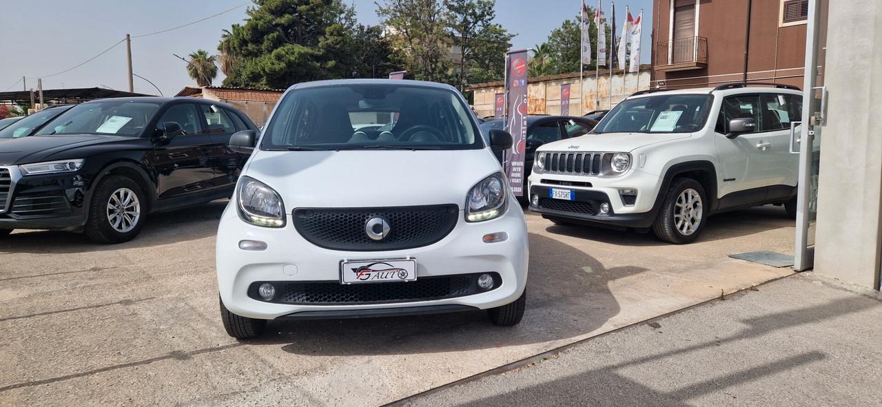 Smart ForFour 70 1.0 Passion