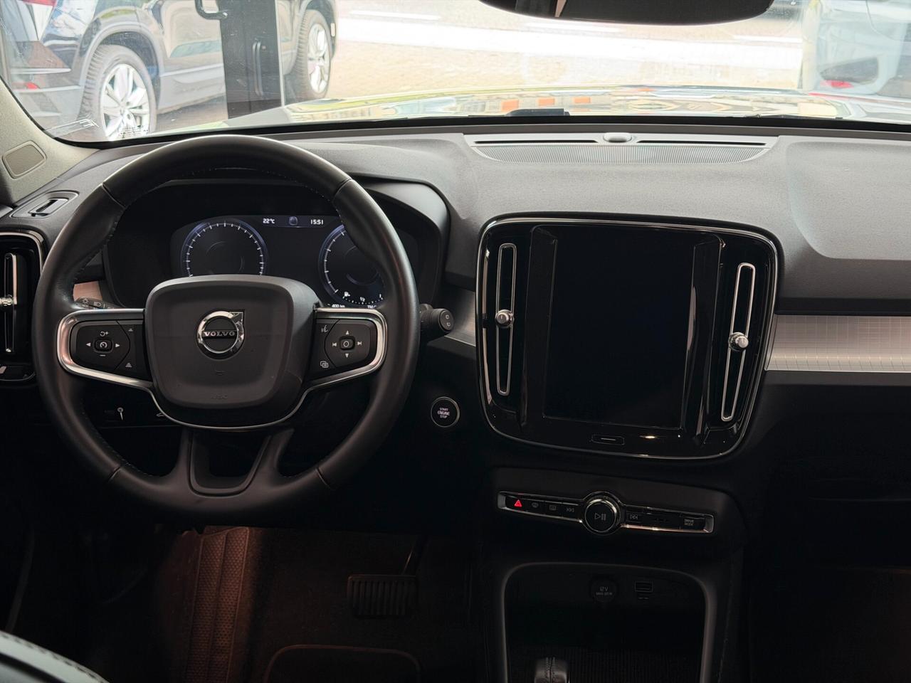 Volvo XC40 2.0cc 190Cv Automatica-Retrocamera