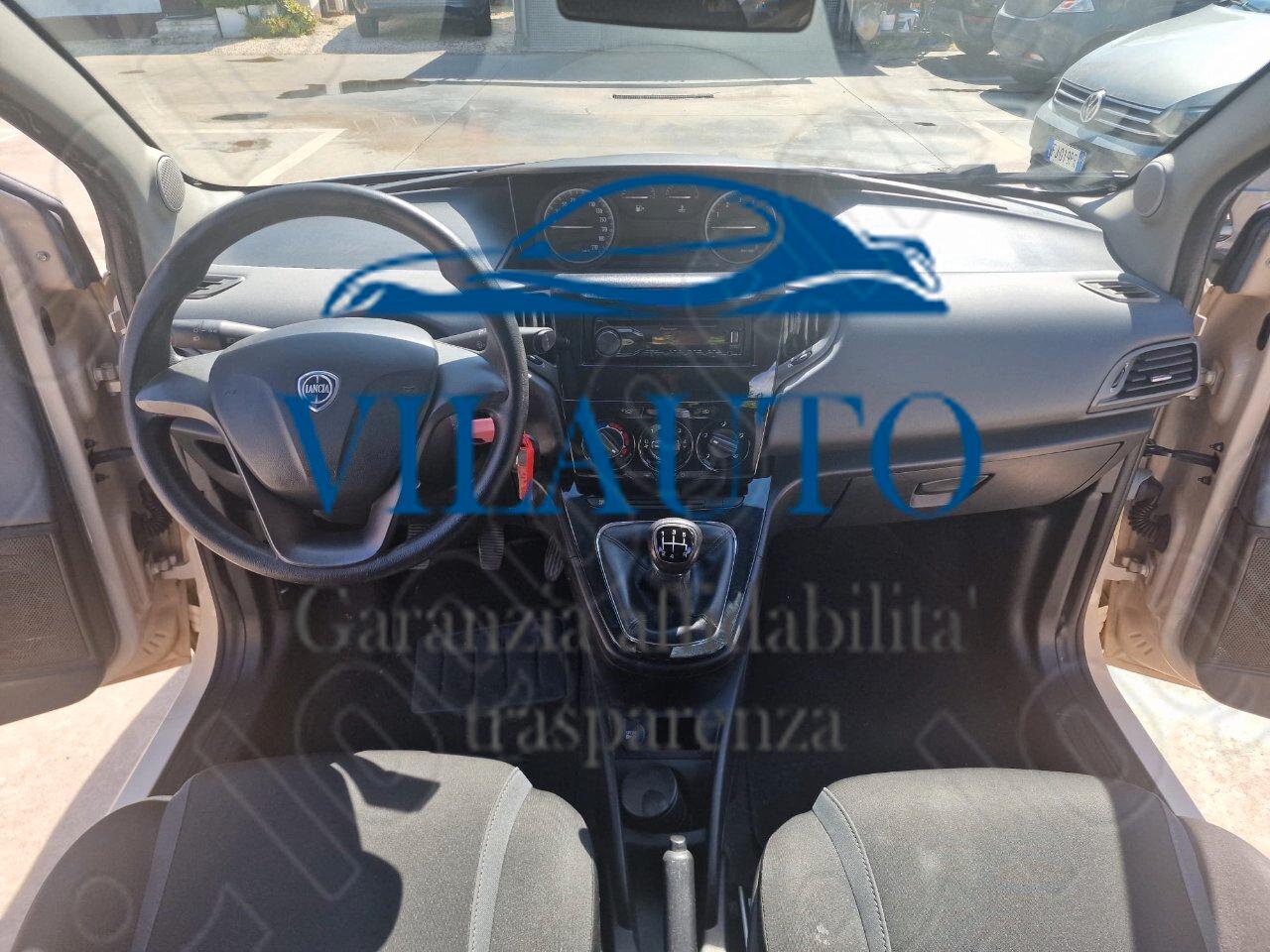Lancia Ypsilon 5 Porte Ypsilon 1.2 Silver ecochic Gpl 69cv scad.bombola 2036