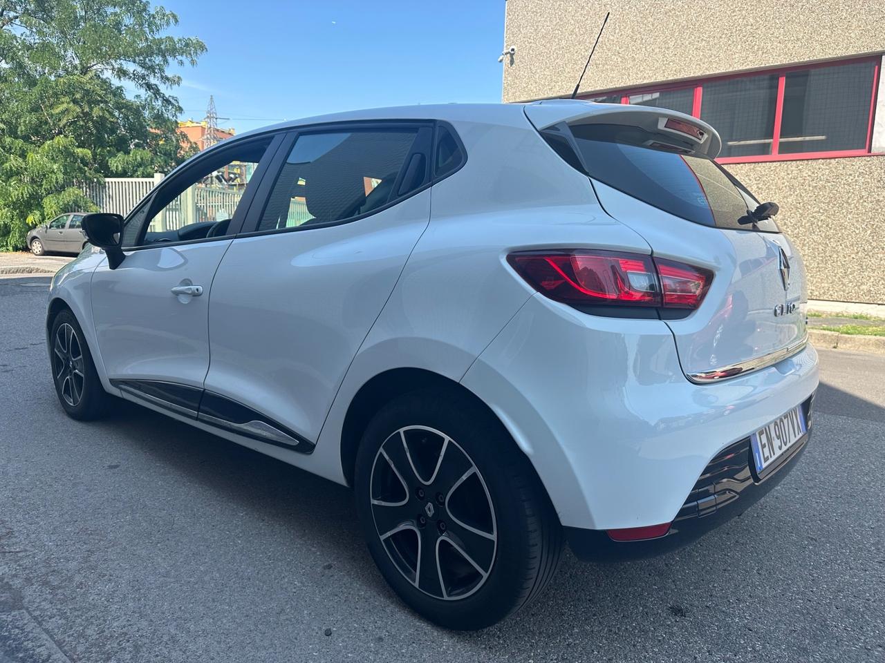 Renault Clio 1.5 dCi 8V 75CV - euro 5B - ok neopatentati