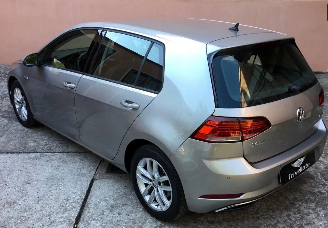Volkswagen Golf GTI VII 2017 5p 1.5 tgi Business 130cv dsg