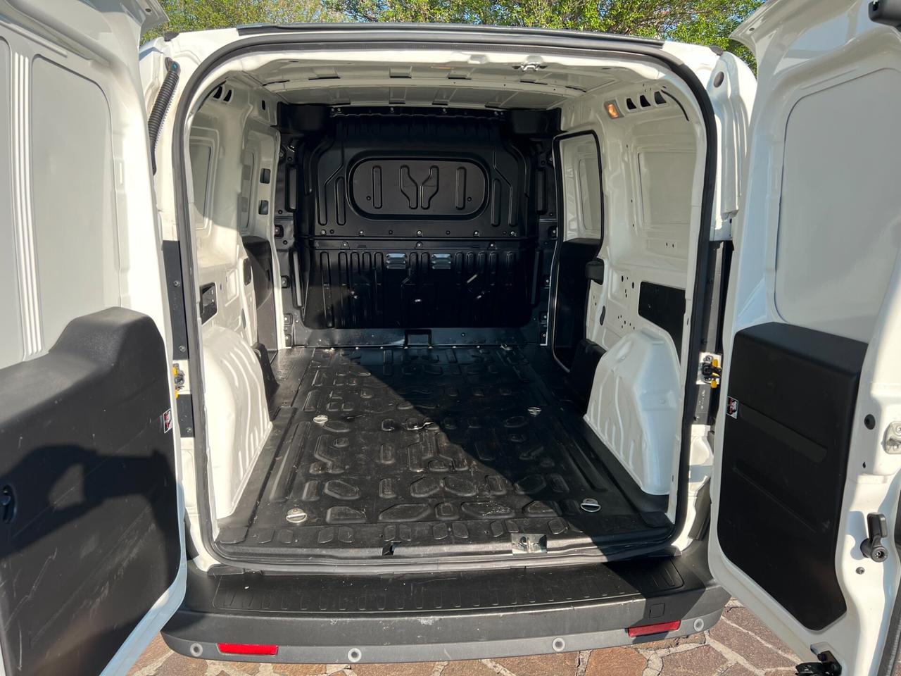 Fiat Doblo 1.6 MJT 100CV PL-TN Cargo Maxi