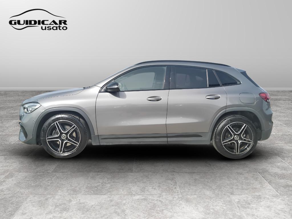 Mercedes-Benz GLA-H247 2020 - GLA 180 d Premium auto