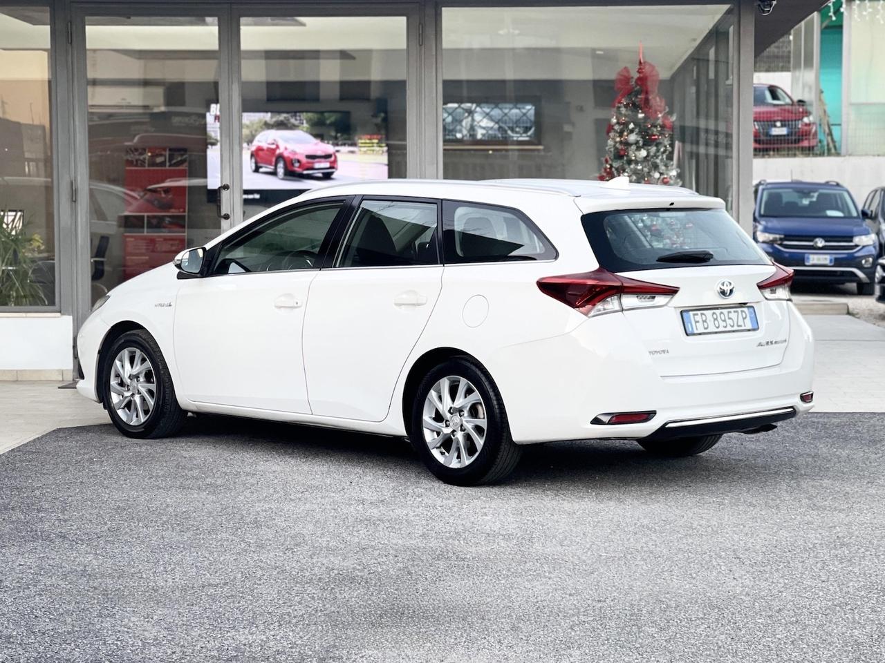 Toyota Auris 1.8 Hybrid Lounge 99CV E6 Neo - 2015
