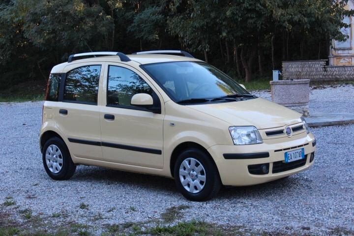 Fiat Panda 1.2 Dynamic Eco LETTERALMENTE PARI AL NUOVO 5PORTE 5POSTI UNICA PROPRIETARIA ASSOLUTA CLIMA