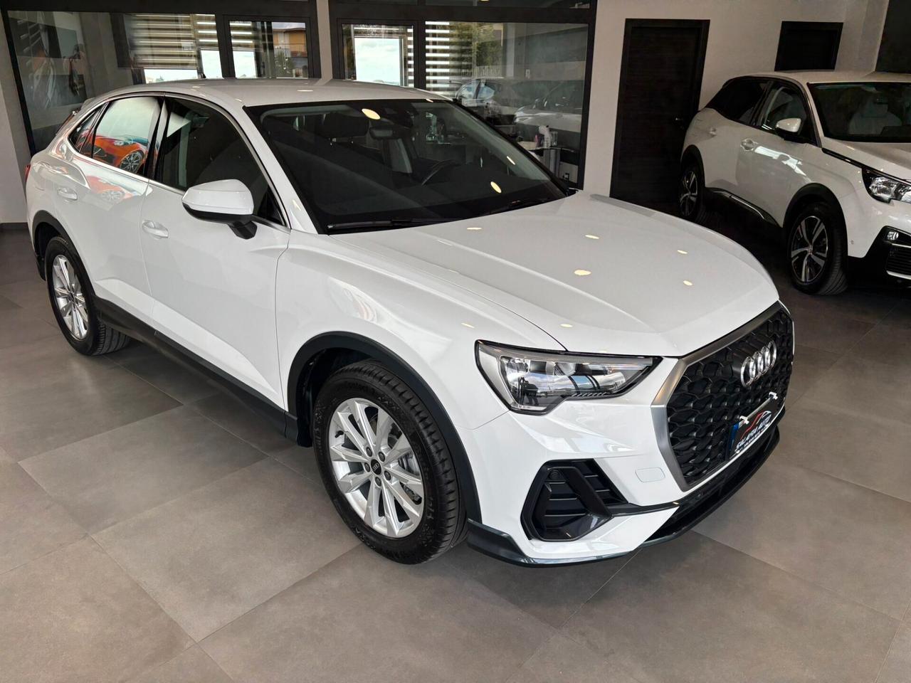 Audi Q3 SPB 35 TDI S tronic Business Advanced