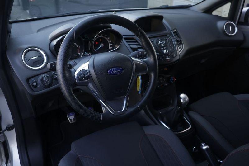 Ford Fiesta Ford Fiesta 1.5 TDCi 75CV 3 porte ST-Line 55KW ANNO 2017
