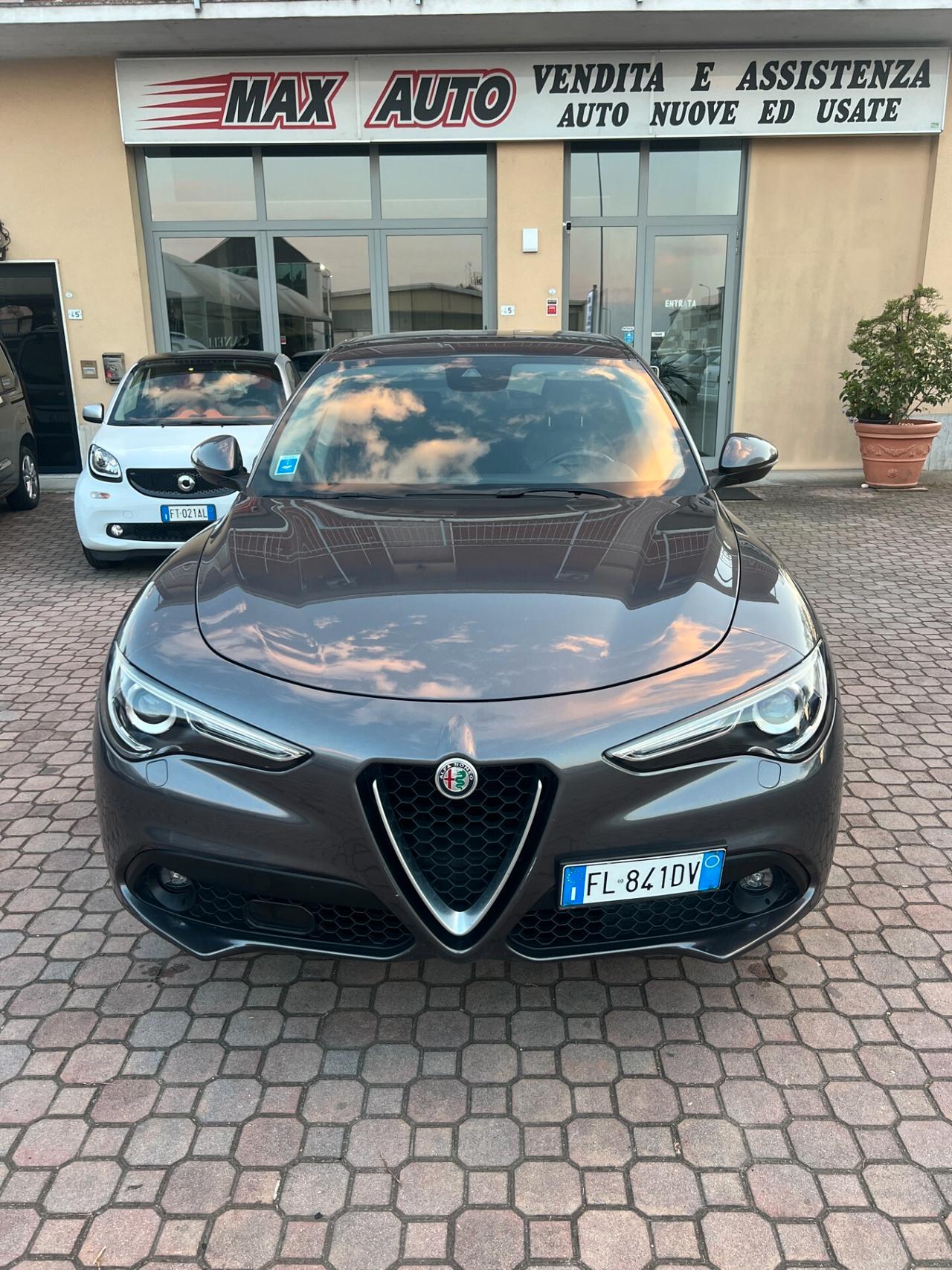 Alfa Romeo Stelvio 2.2 Turbodiesel 210 CV AT8 Q4 Executive