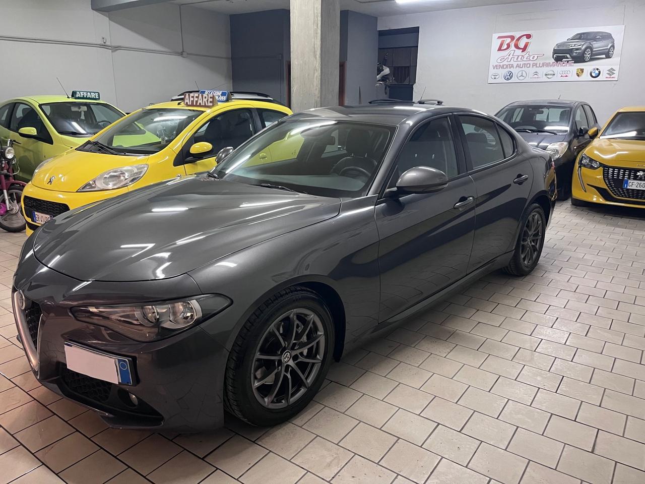 Alfa Romeo Giulia 2.2 Turbodiesel 150 CV tagliandata