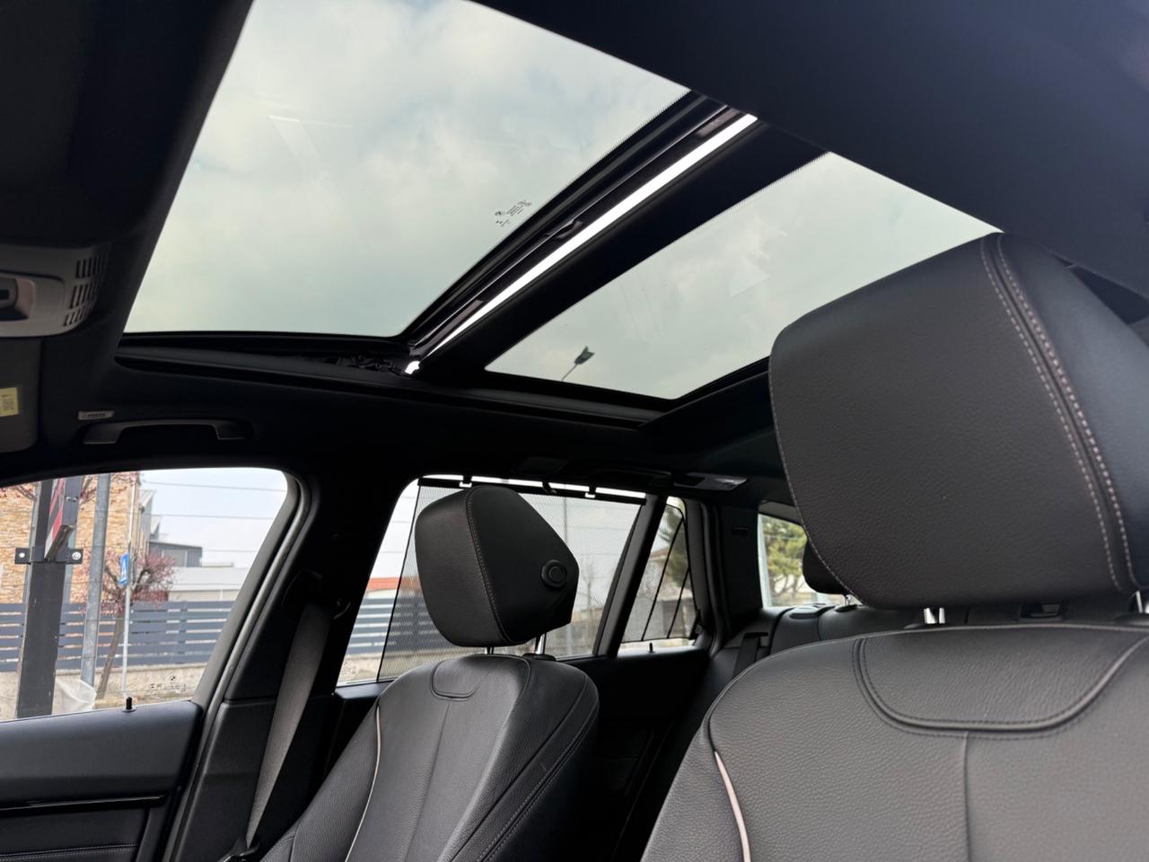 Bmw 320d xDrive Touring Luxury TETTO APRIBILE