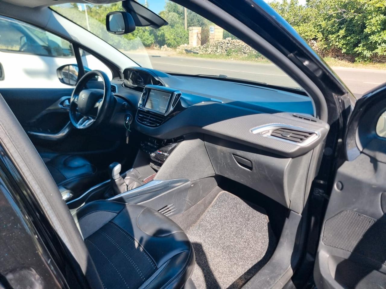 Peugeot 2008 1.2 VTi 82CV Active