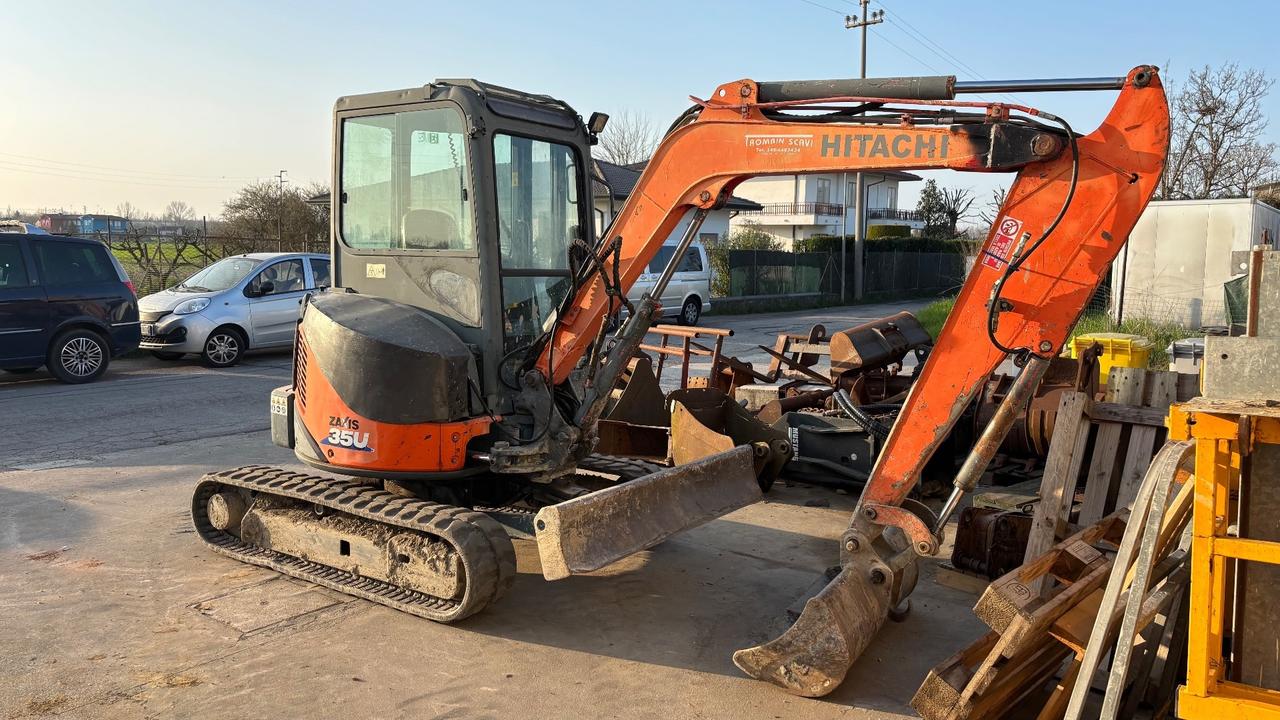 Hitachi Zaxis U35