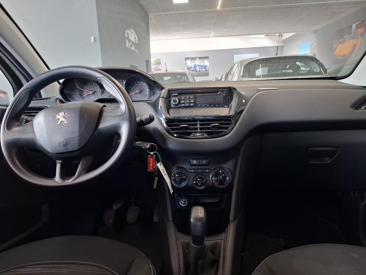Peugeot 208 Benzina Manuale