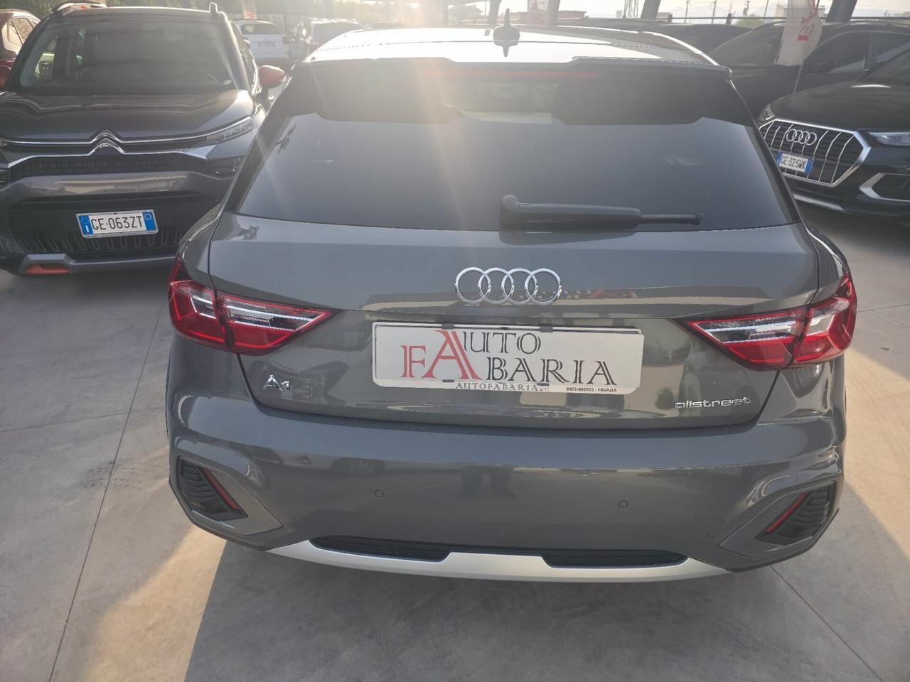 Audi A1 allstreet 30 TFSI Identity Contrast