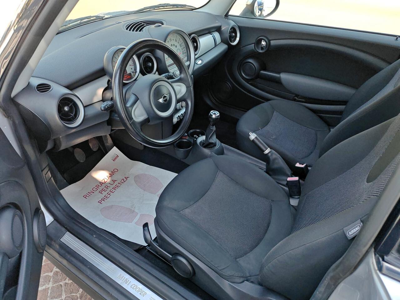 Mini 1.6 16V Cooper
