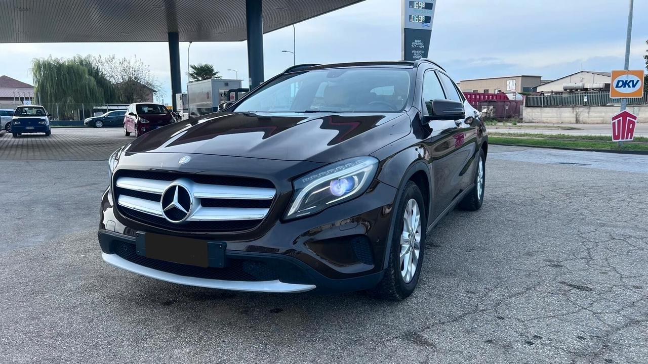 Mercedes-benz GLA 220 CDI Automatic 4Matic Premium