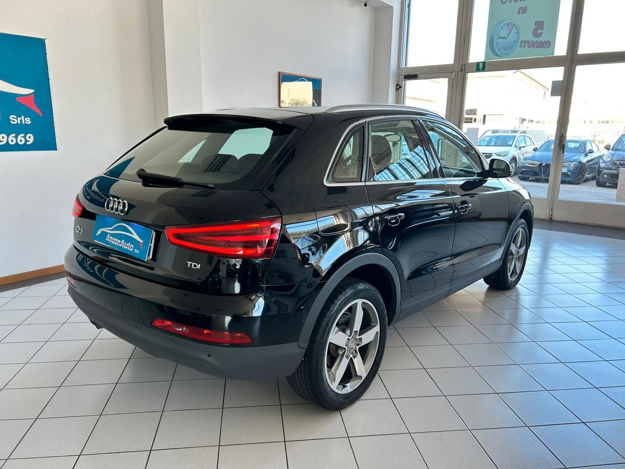 Audi Q3 2.0 TDI x neopatentati 2012