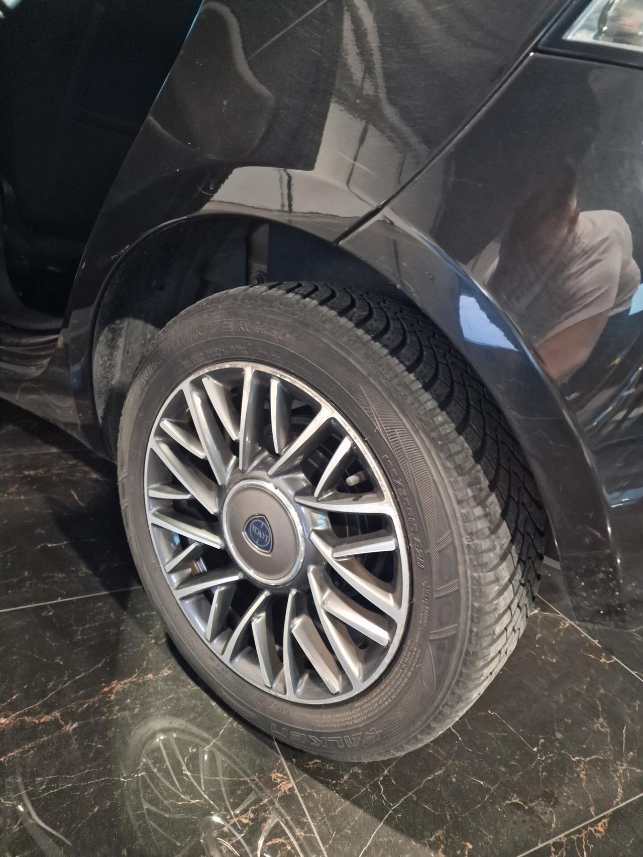 Lancia Ypsilon 1.3 MJT 16V 95 CV 5 porte S&S Platinum