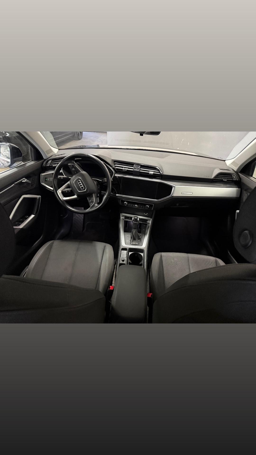 Audi Q3 35 TDI quattro S tronic Business Advanced