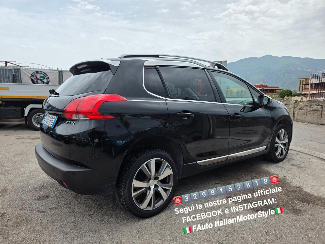 Peugeot 2008 1.6 e-HDi 115 CV Stop&Start Féline