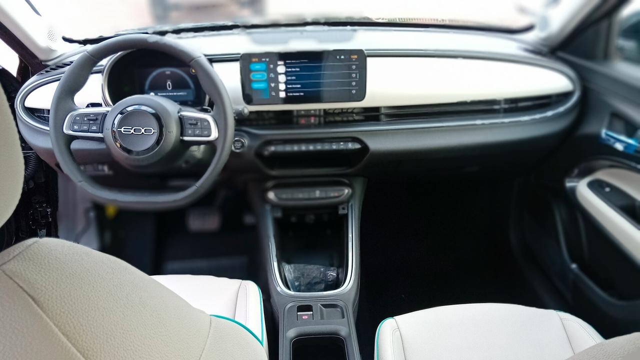 Fiat 600 1.2 Hybrid 145 CV DCT MHEV La Prima * SENZA VINCOLO DI FINANZIAMENTO*
