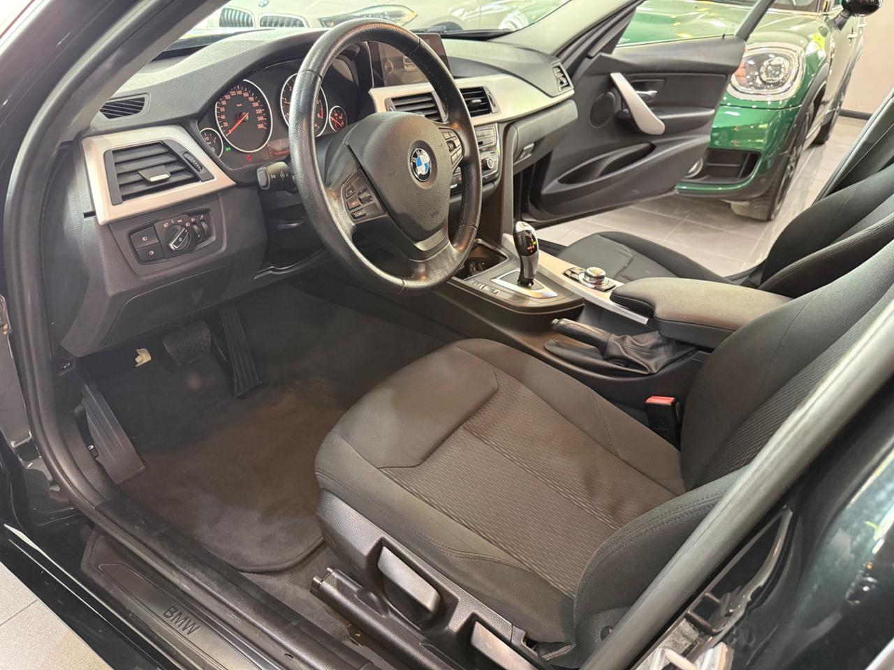 Bmw 318 Touring Business auto 99.000KM!!