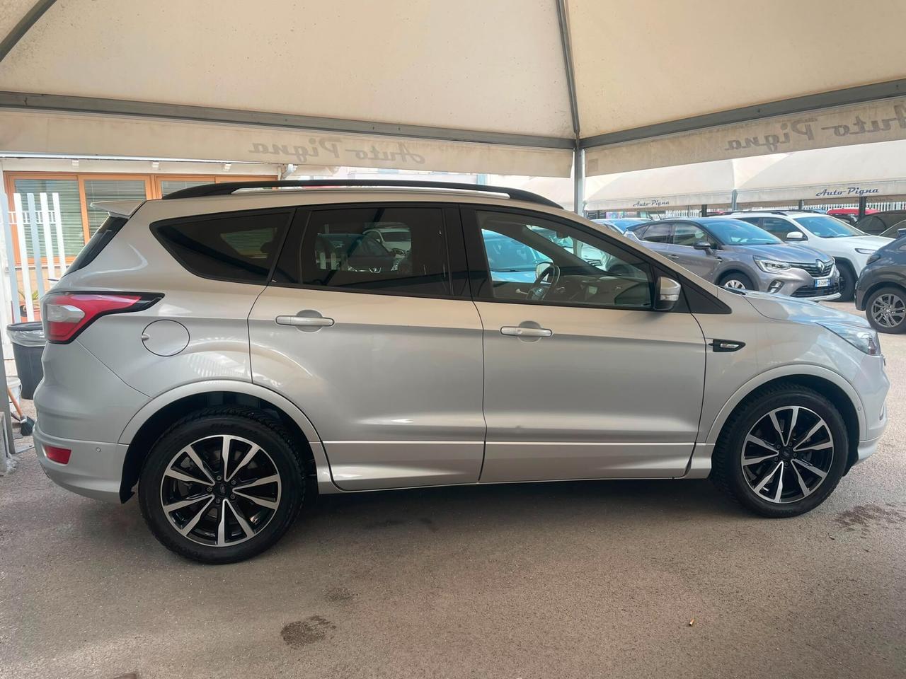 Ford Kuga 1.5 TDCI 120 CV 2WD Powershift Titanium Cambio auto