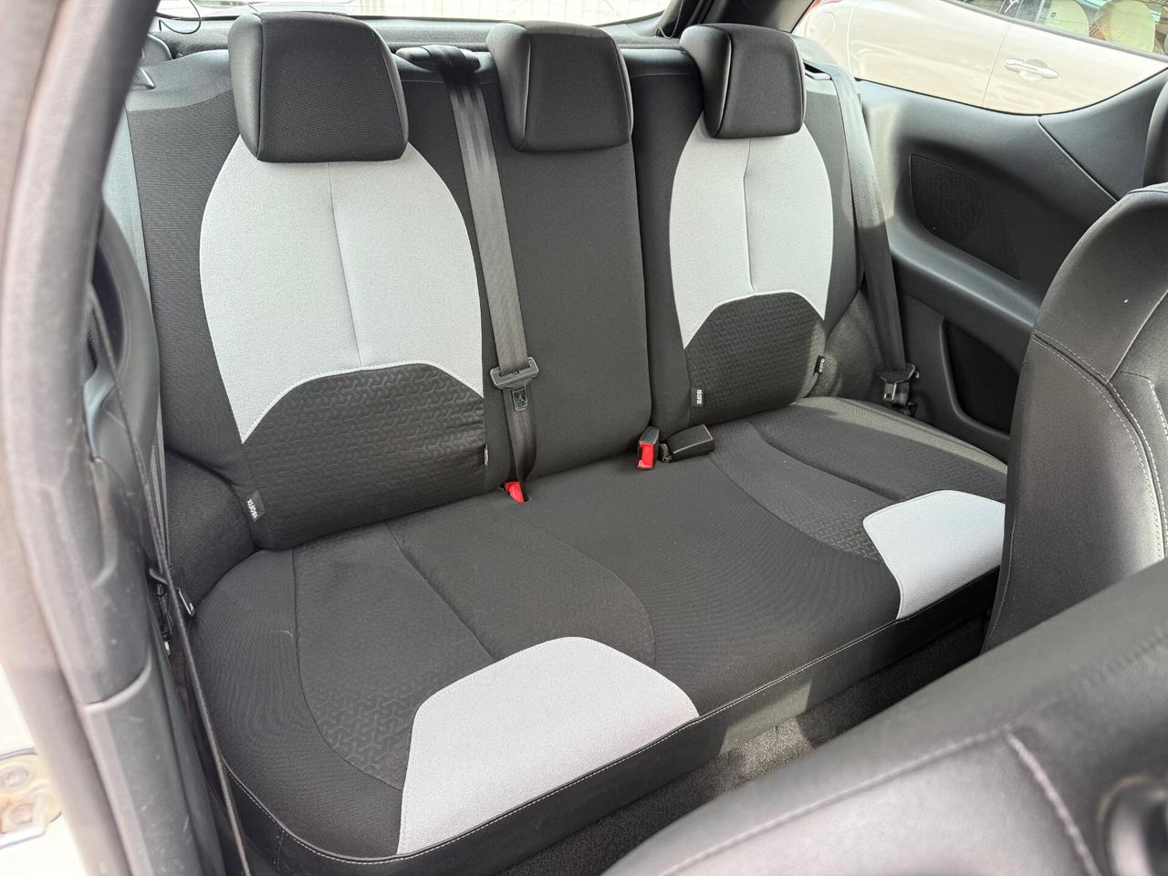 DS3 1.4 DIESEL 68CV ANNO 2010-OK NEOPATENTATI