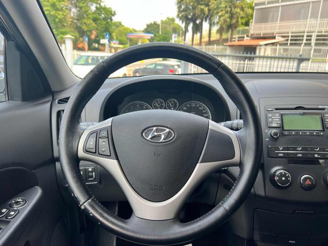 HYUNDAI i30 1.4 16V 109CV 5p. Active Special