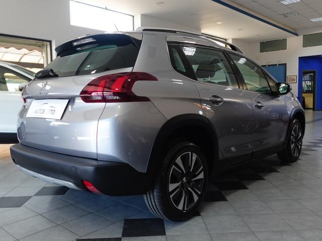 Peugeot 2008 1.5 BlueHDI 102 CV ALLURE