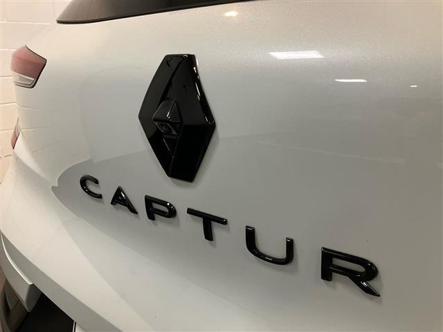 RENAULT Captur 1.6 E-Tech full hybrid Rive Gauche 145cv auto