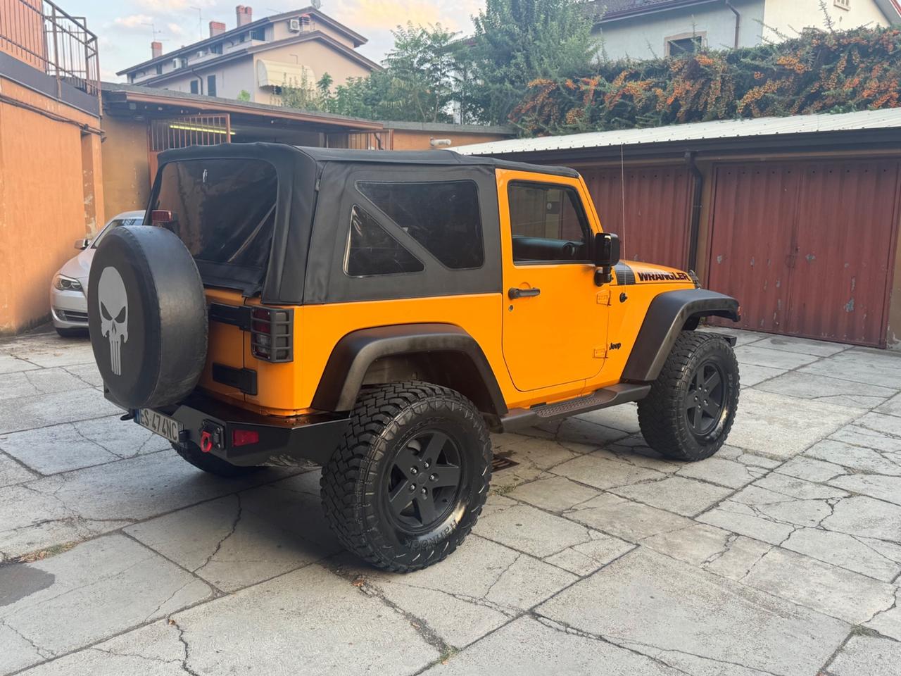 Jeep Wrangler 2.8 CRD DPF Sahara Auto