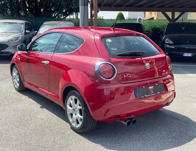 Alfa Romeo MiTo 1.4 T 155 CV Distinctive Premium Pack