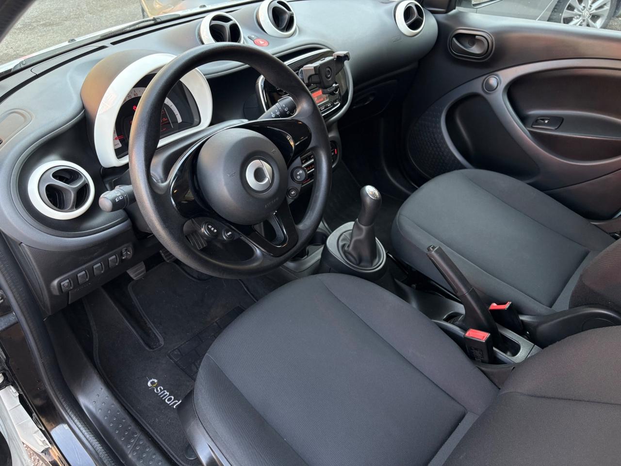 Smart ForFour 1.0 benzina 70CV NEOPATENTATI 2018