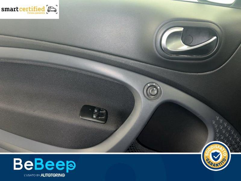 smart fortwo CABRIO EQ USHUAIA