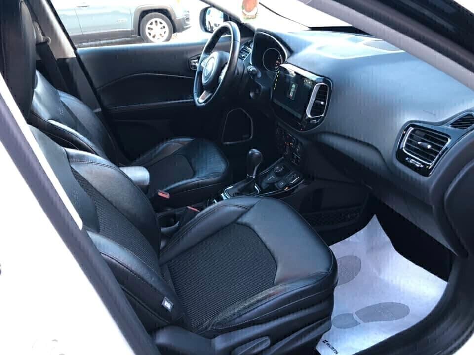 Jeep Compass 2.0 mtj 4WD Limited 2017 bi-color