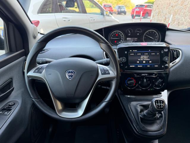 LANCIA Ypsilon GOLD+NAVI CARPLAY+SENSORI+LED