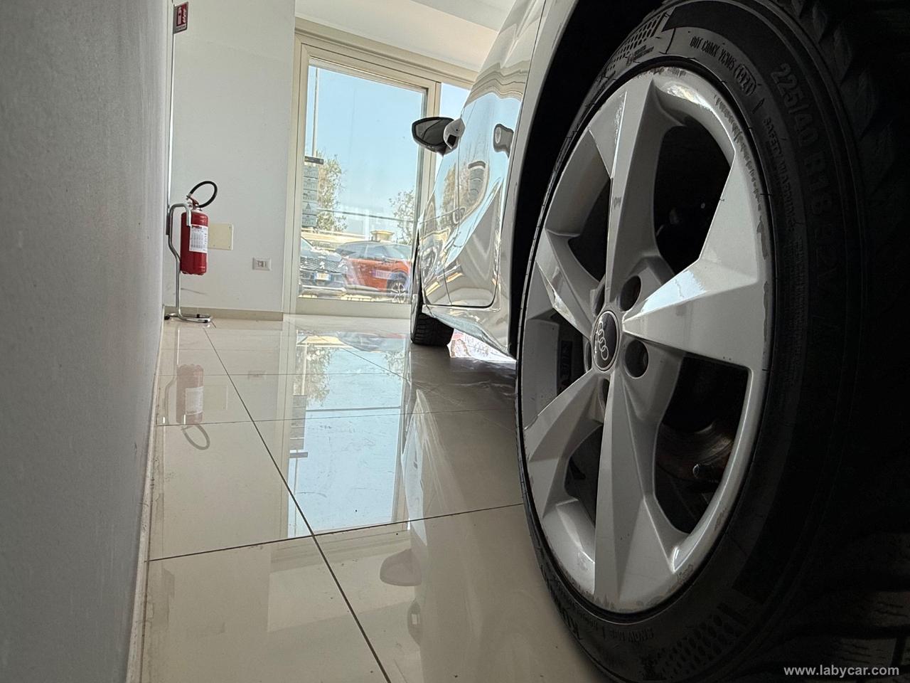 AUDI A3 SPB 30 TDI Business Advanced