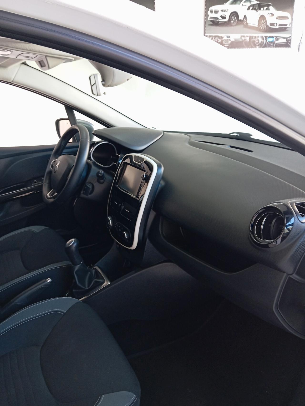 Renault Clio 1.5 Diesel 2016 CON GARANZIA