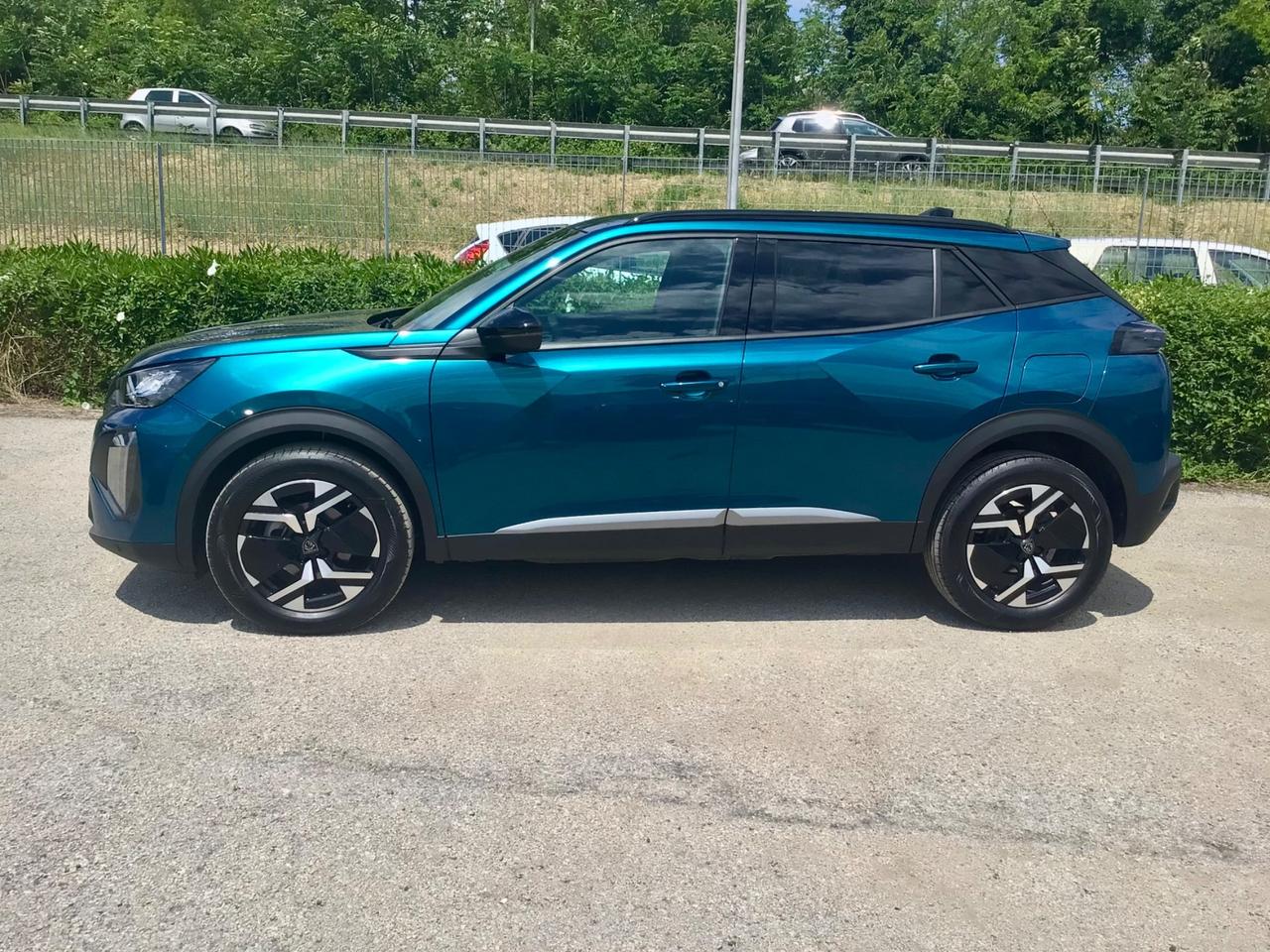 Peugeot 2008 PureTech 100 Cv Allure