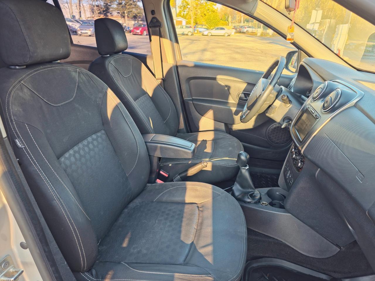 Dacia Dokker 1.5 dCi 8V 90CV Lauréate 2013-E5B Manuale NEO