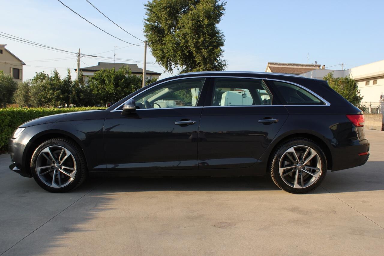 Audi A4 Avant SportpaketPlus 2.0 TDI 150 CV S tronic, full optional